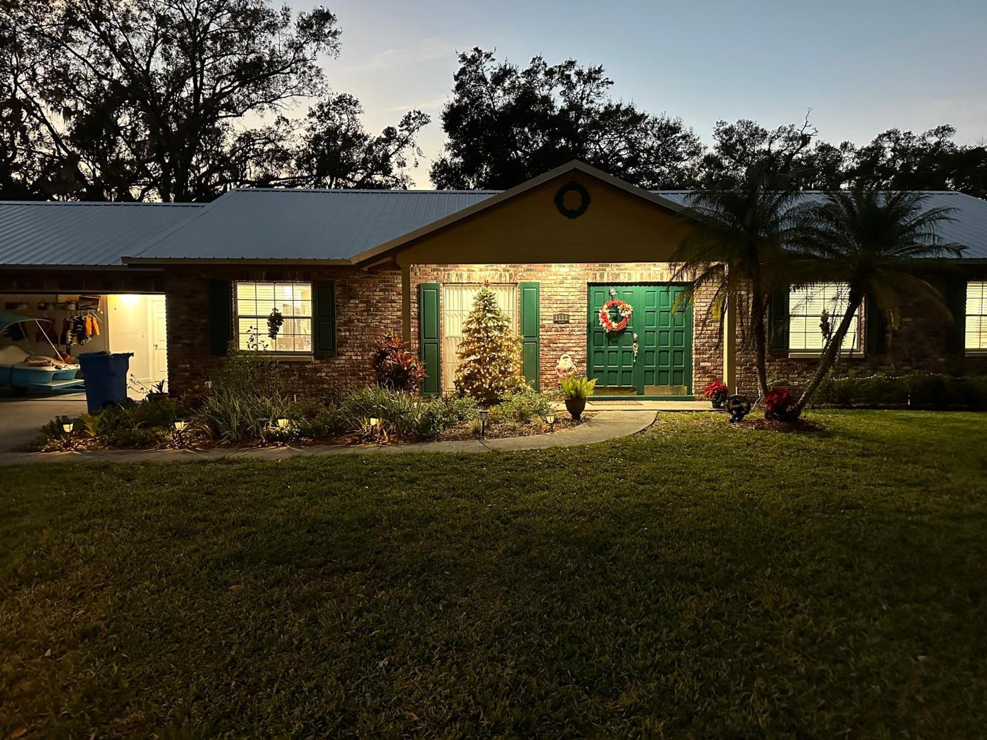 Lake Valrico'S Camelot Court With Heated Pool & Access To Private Lake Eksteriør billede